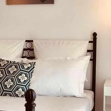 דירה κατικία *